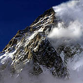 Зимнее восхождение на вершину К2 - Trasa.ru