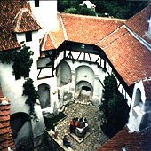 Внутренний дворик замка