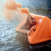 Trasa.Ru - Приготовьте сигнальное средство чтобы подать знак спасателям